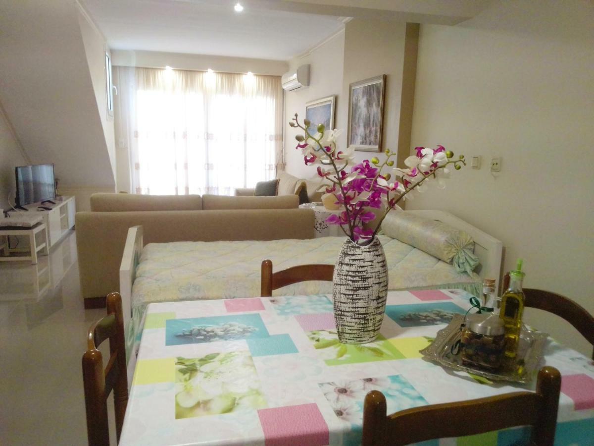 Apartament Maria'S Garden House Flogita Zewnętrze zdjęcie